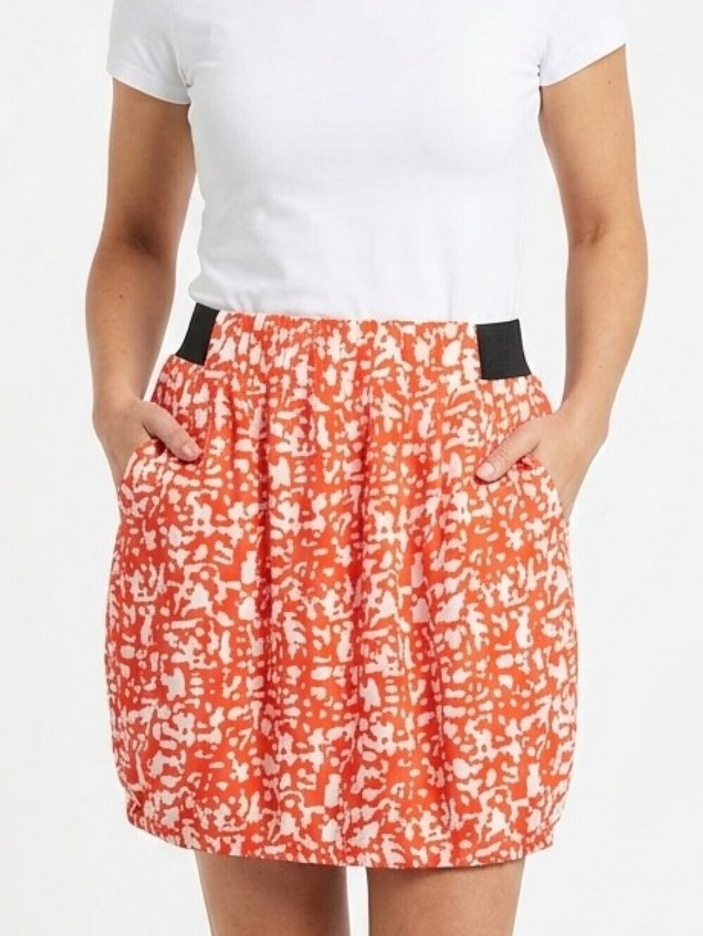 Emmelee for F.C. Red and White Bubble Mini Skirt